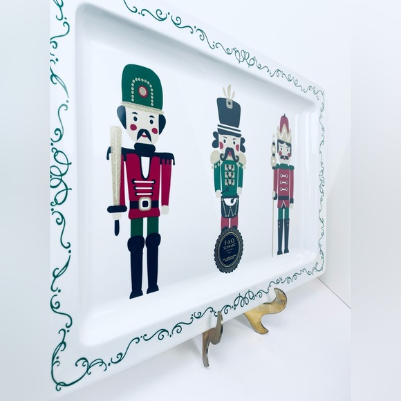 F.A.O. SCHWARZ Huge 22x15 Christmas Glitter Nutcracker Melamine Serving Tray NEW - Picture 8 of 11